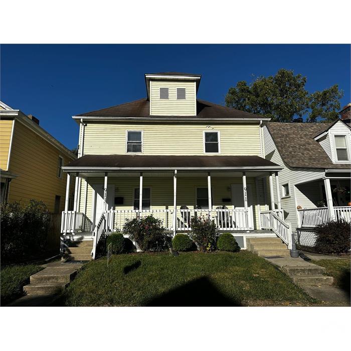 911 Oakwood Ave